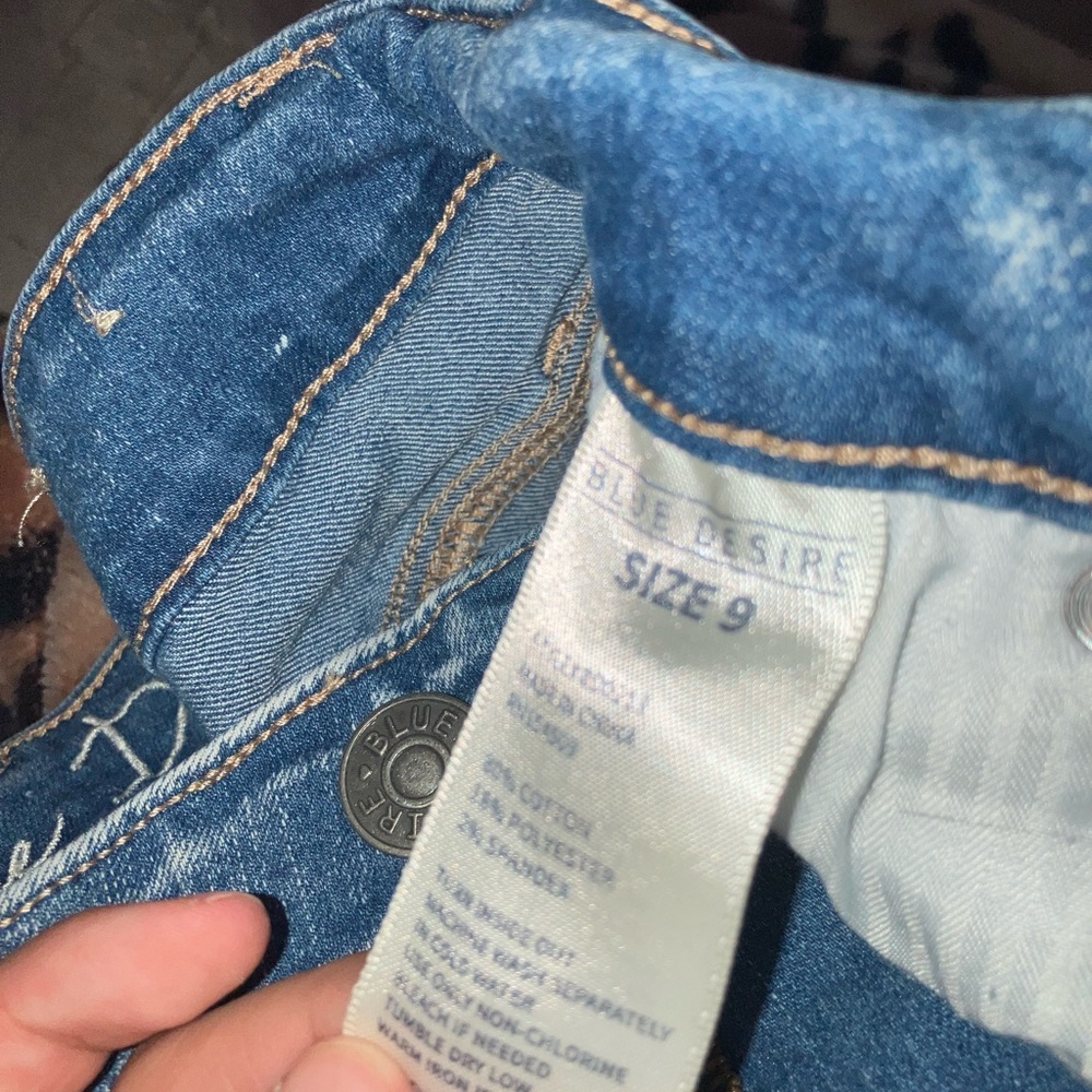 Jean short it was my moms it’s a size 9